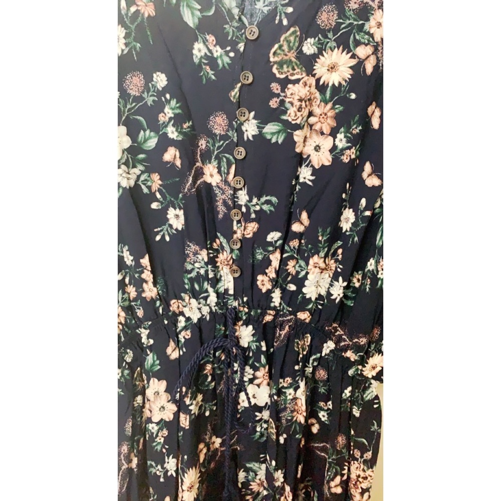 Floral Dress - Picture 4 of 6